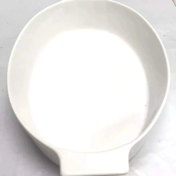 Over and Back Oven To Table White Oval Baking & Serving Dish 13.7 x 9 x 3" NWOB - Picture 1 of 3